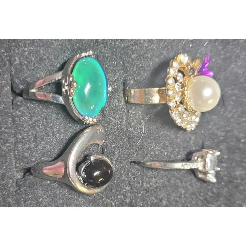 Womens Rings 4 Pc Lot Size 7.75 7 3/4 Mood Heart Abstract Rhinestones